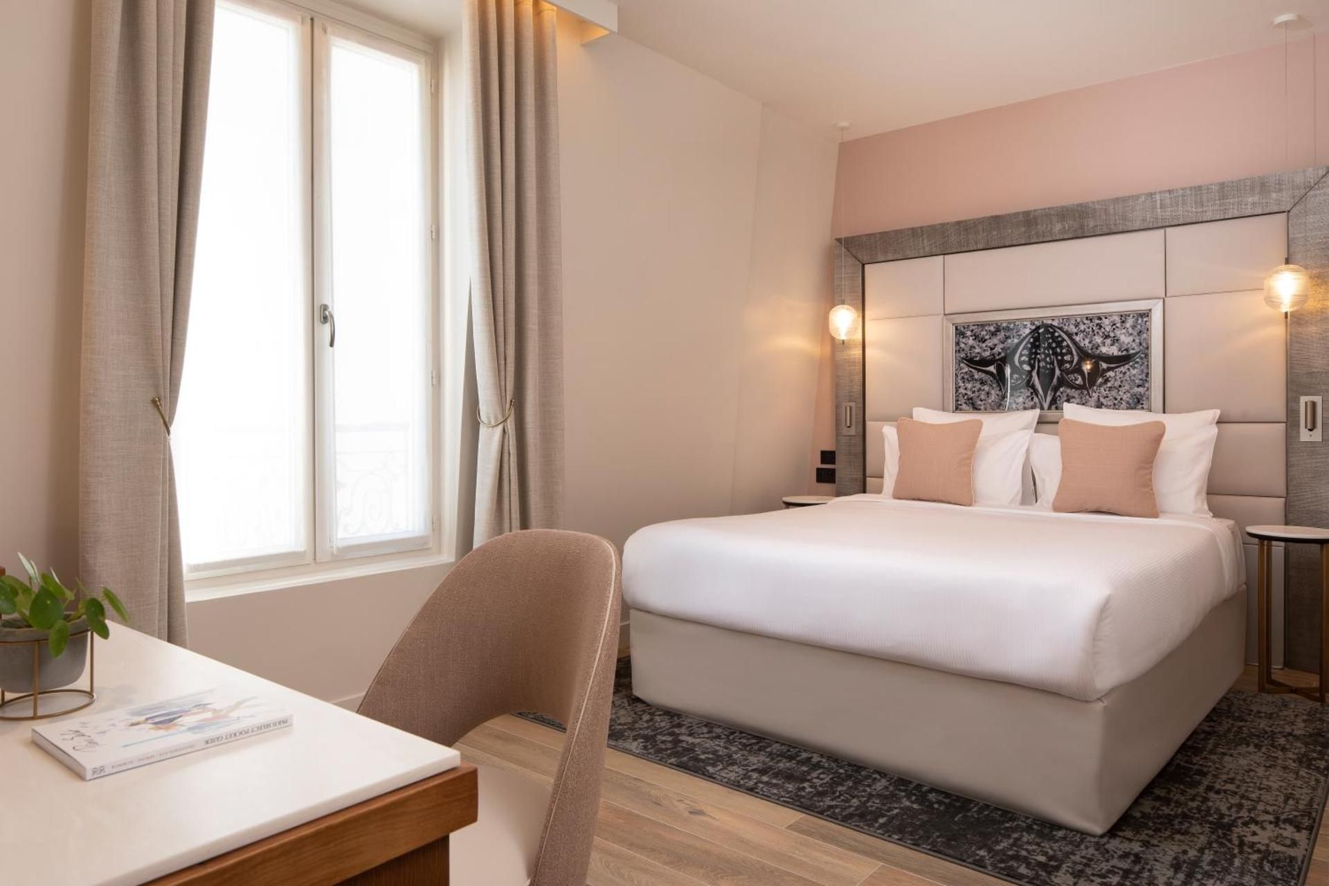 undefined Hotel Des Champs Elysees 6