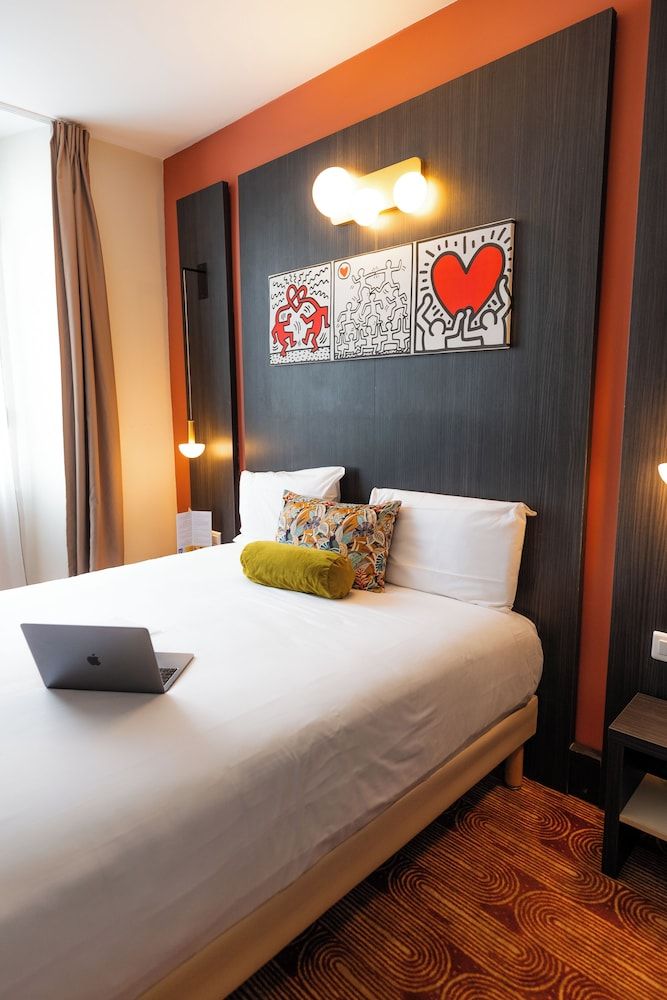 undefined Hôtel Le Seize, Nice 3