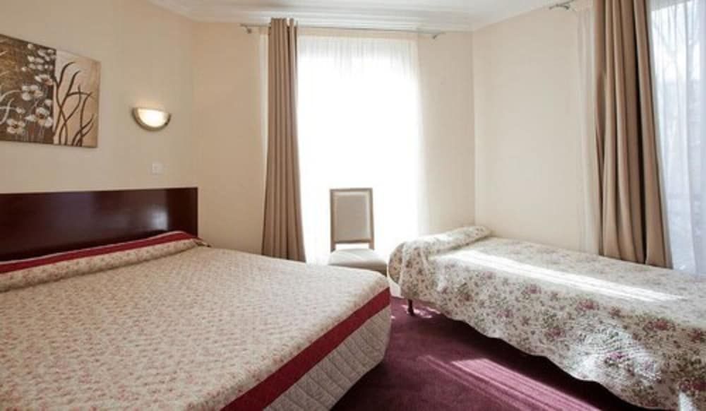 undefined Grand Hôtel de l'Europe 10