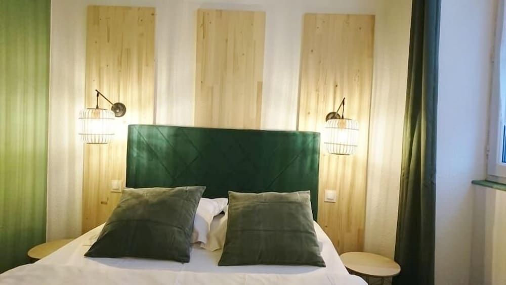 Hotel des deux porches Double Room 6