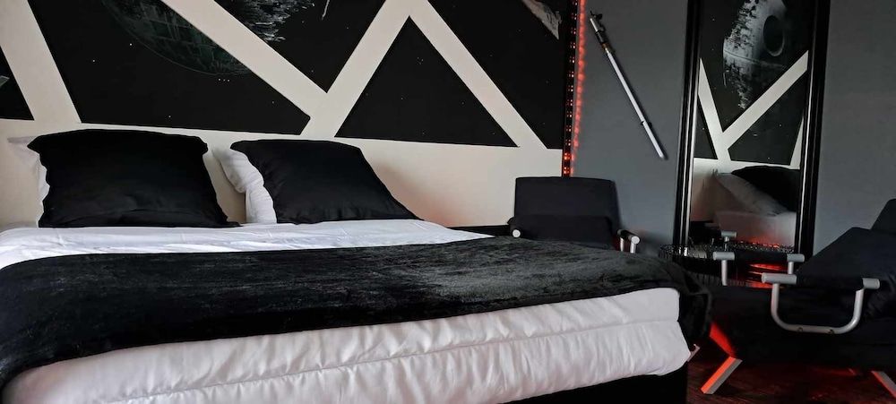 Hotel des deux porches Signature Room 5