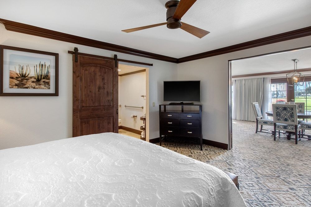 Omni Rancho Las Palmas Resort & Spa Executive Suite, 1 King Bed