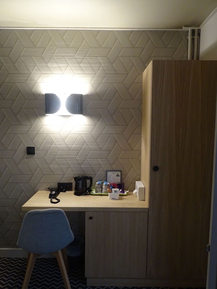 Hôtel de France Invalides Classic Double Room 7