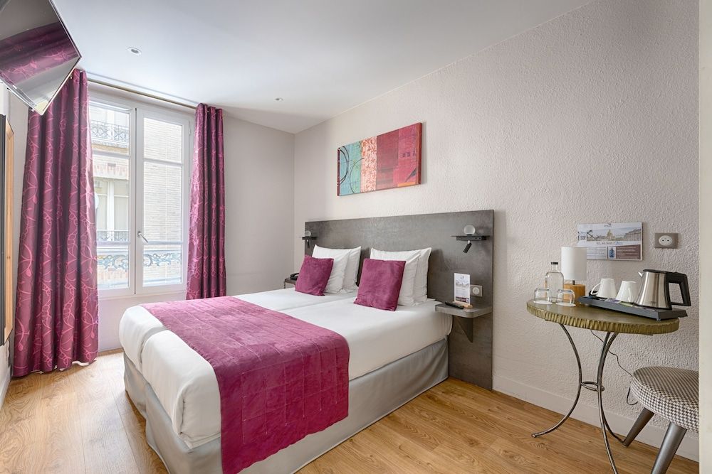 undefined Hôtel de France Invalides 4