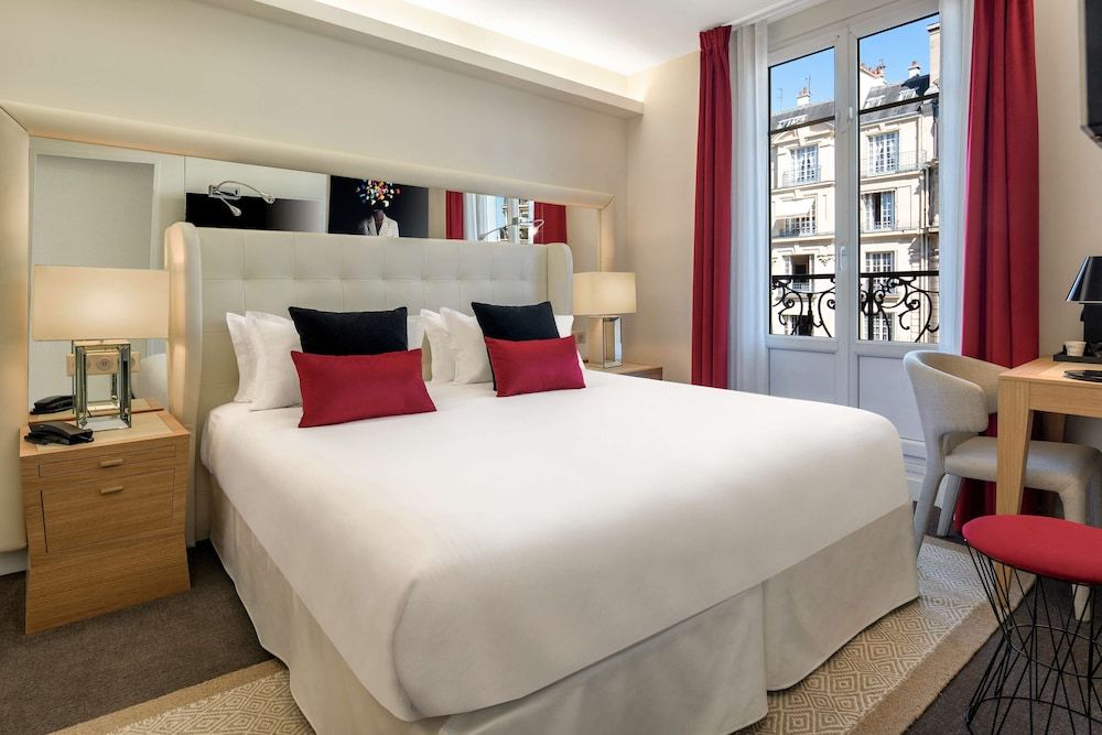 Hotel Camille Paris Gare de Lyon, Tapestry Collection by Hilton Room, 1 King Bed