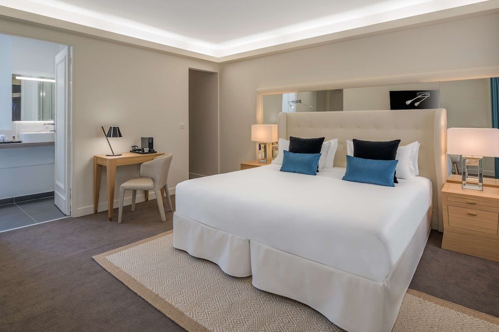 undefined Hotel Camille Paris Gare de Lyon, Tapestry Collection by Hilton 8