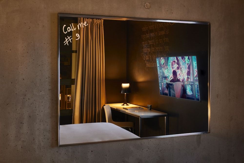 Mama Shelter Paris East Double Room, 1 Double Bed (Small Mama) 5