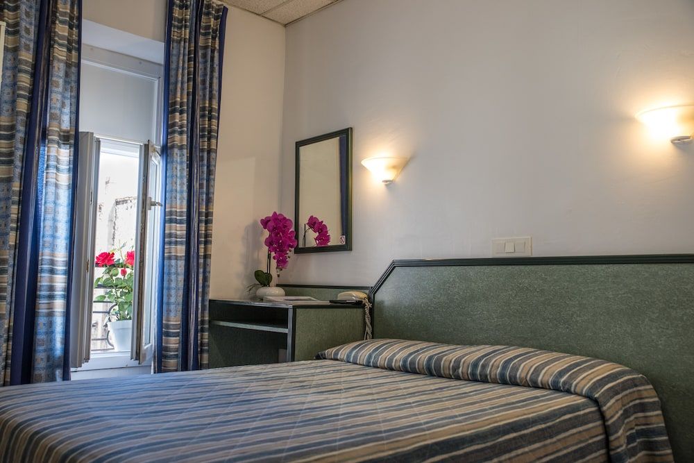 Little Palace Economy Double Room 4