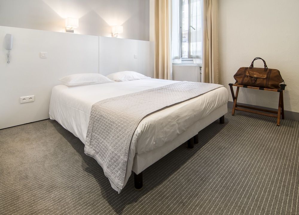 Hotel PLM Standard Double Room 3