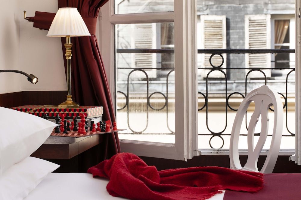 Odéon Hôtel Classic Double Room 8