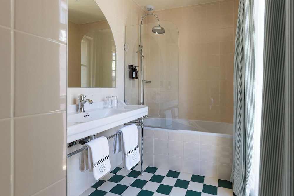 Alfred Hotels Port-Vieux Superior Room sea side 8