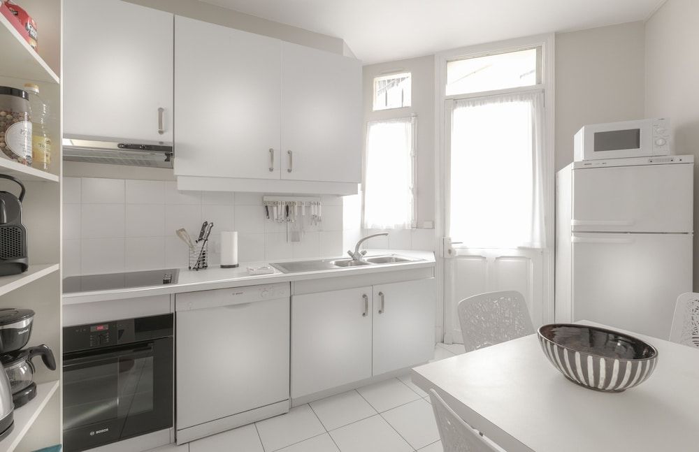 Résidence Charles Floquet Superior Apartment, 2 Bedrooms 6