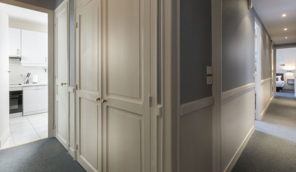 Résidence Charles Floquet Superior Apartment, 2 Bedrooms 4