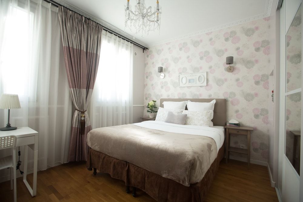 La Maison Gobert Paris Hotel Particulier Classic Double Room, 1 Bedroom, Non Smoking, Private Bathroom 5
