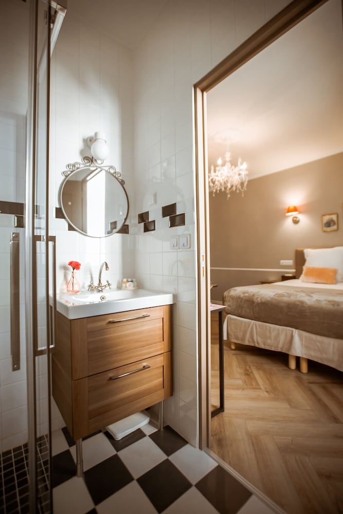 La Maison Gobert Paris Hotel Particulier Classic Double Room, 1 Bedroom, Non Smoking, Private Bathroom 15