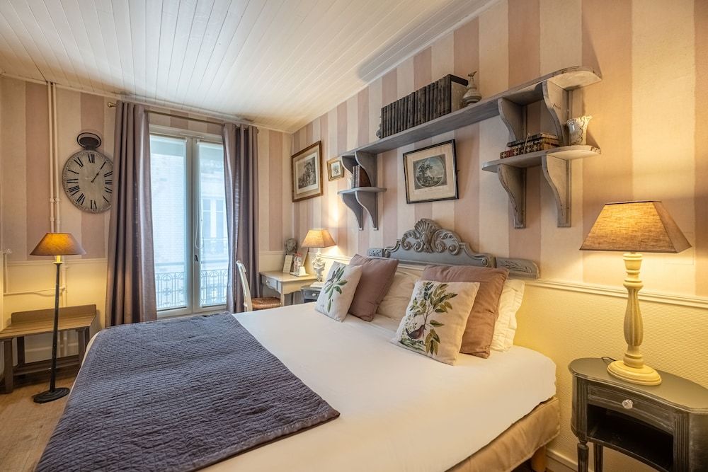 undefined Hotel de l'Avre 2