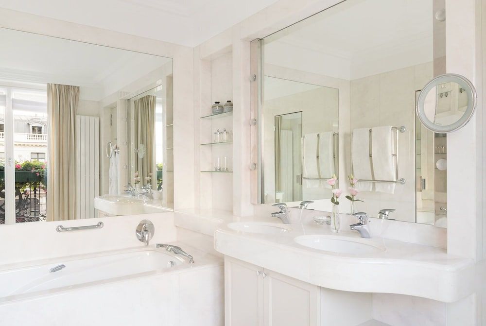 Le Bristol Paris - Oetker Hotels Executive Room 4