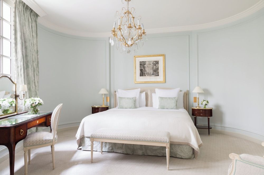 undefined Le Bristol Paris - Oetker Hotels 5