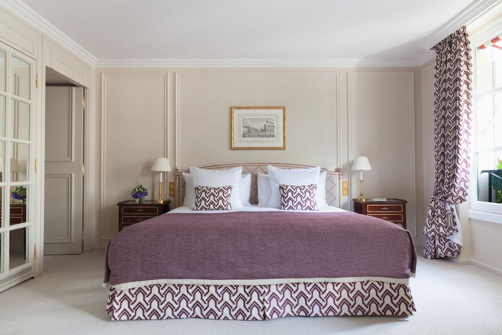Deluxe Room with Garden View