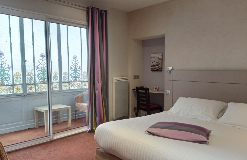 Chambre Double Suprieure avec Bow Window