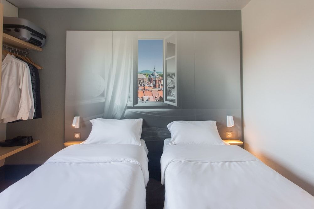 B&B HOTEL Douai Parc des Expos Cuincy Twin Room, Non Smoking 2