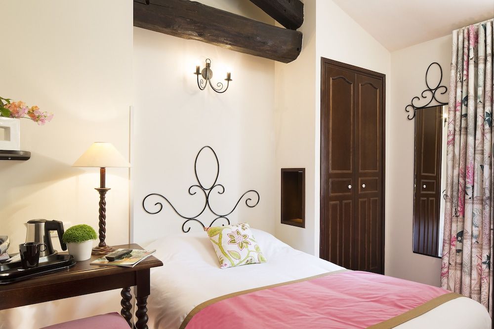 undefined Hôtel Castex 3