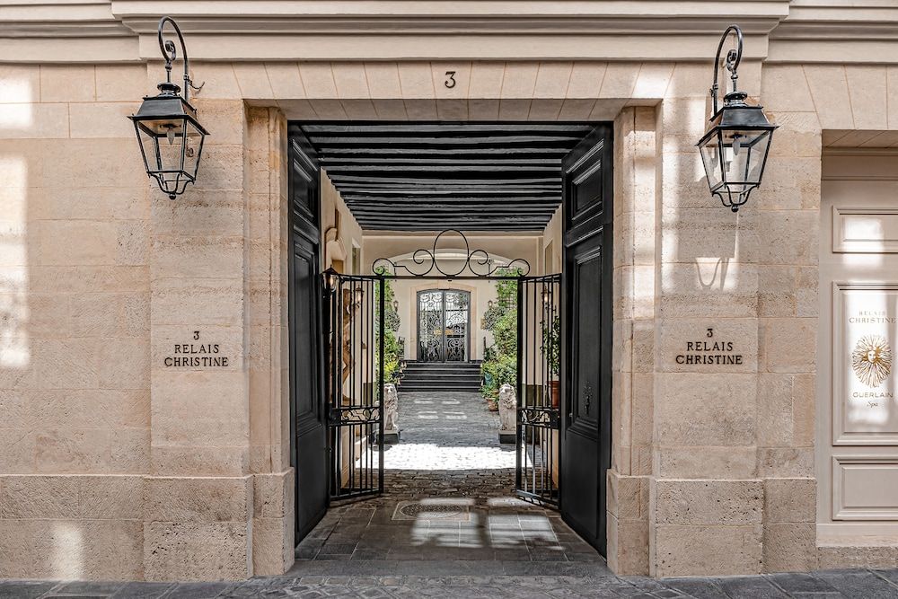 undefined Relais Christine 7