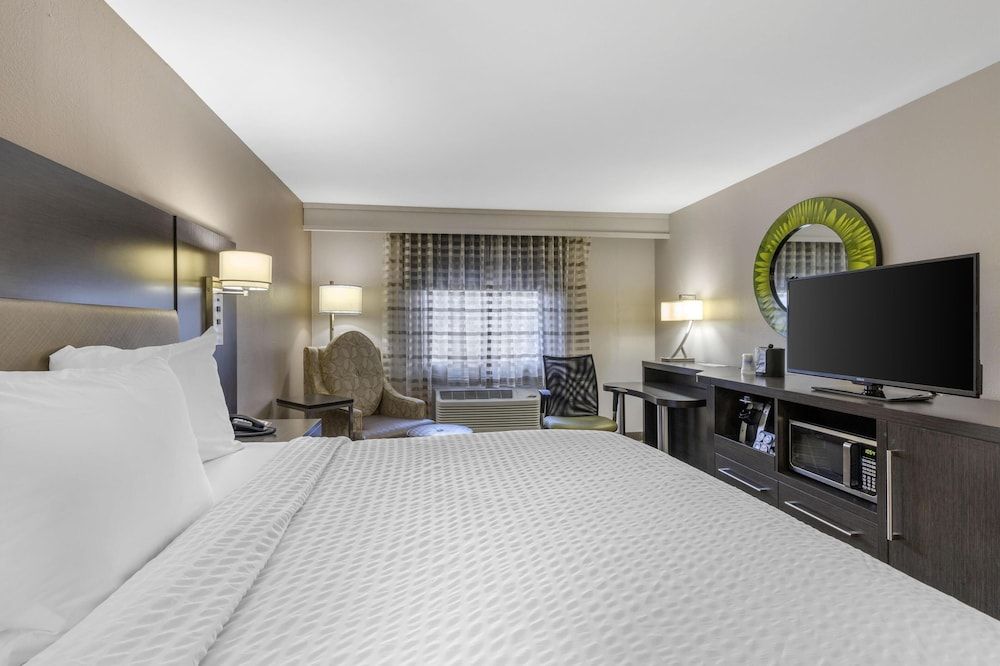 Best Western Plus Clemson Hotel & Conference Center