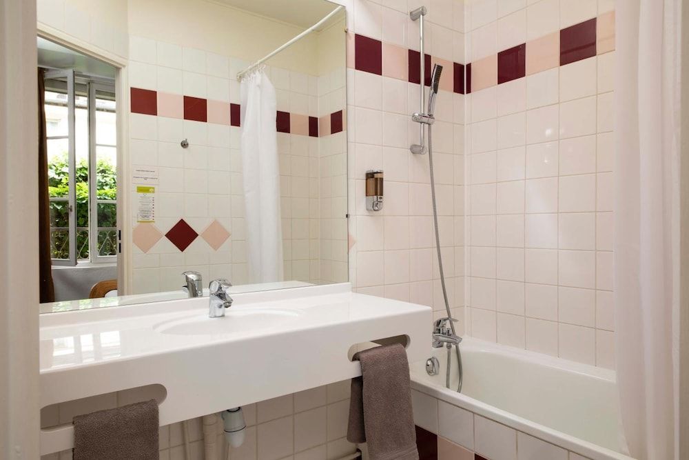 Hotel Le Hameau de Passy Double Room 7