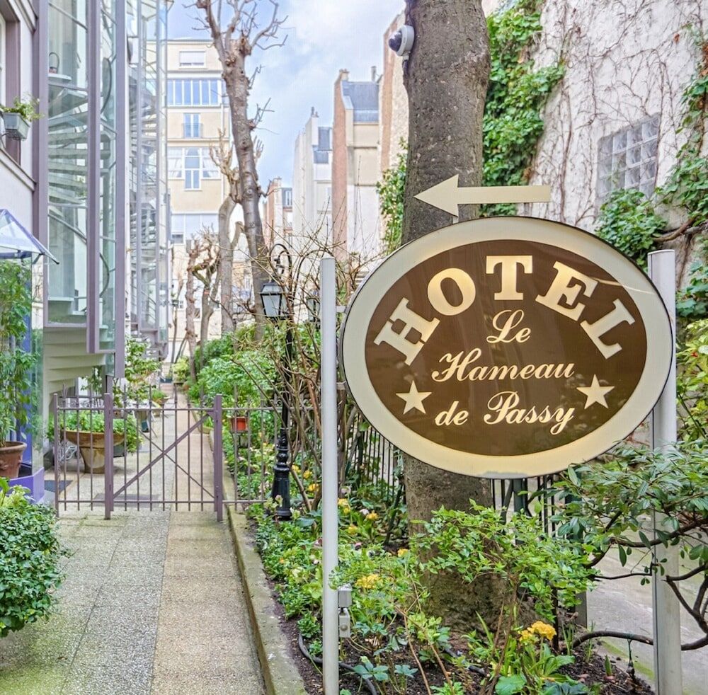 undefined Hotel Le Hameau de Passy 7