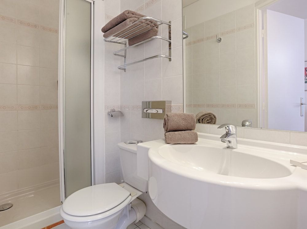 Hotel Le Hameau de Passy Double Room 5