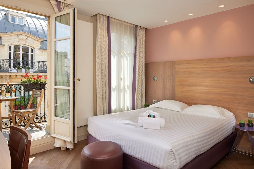 undefined Hotel de Sevigne 4
