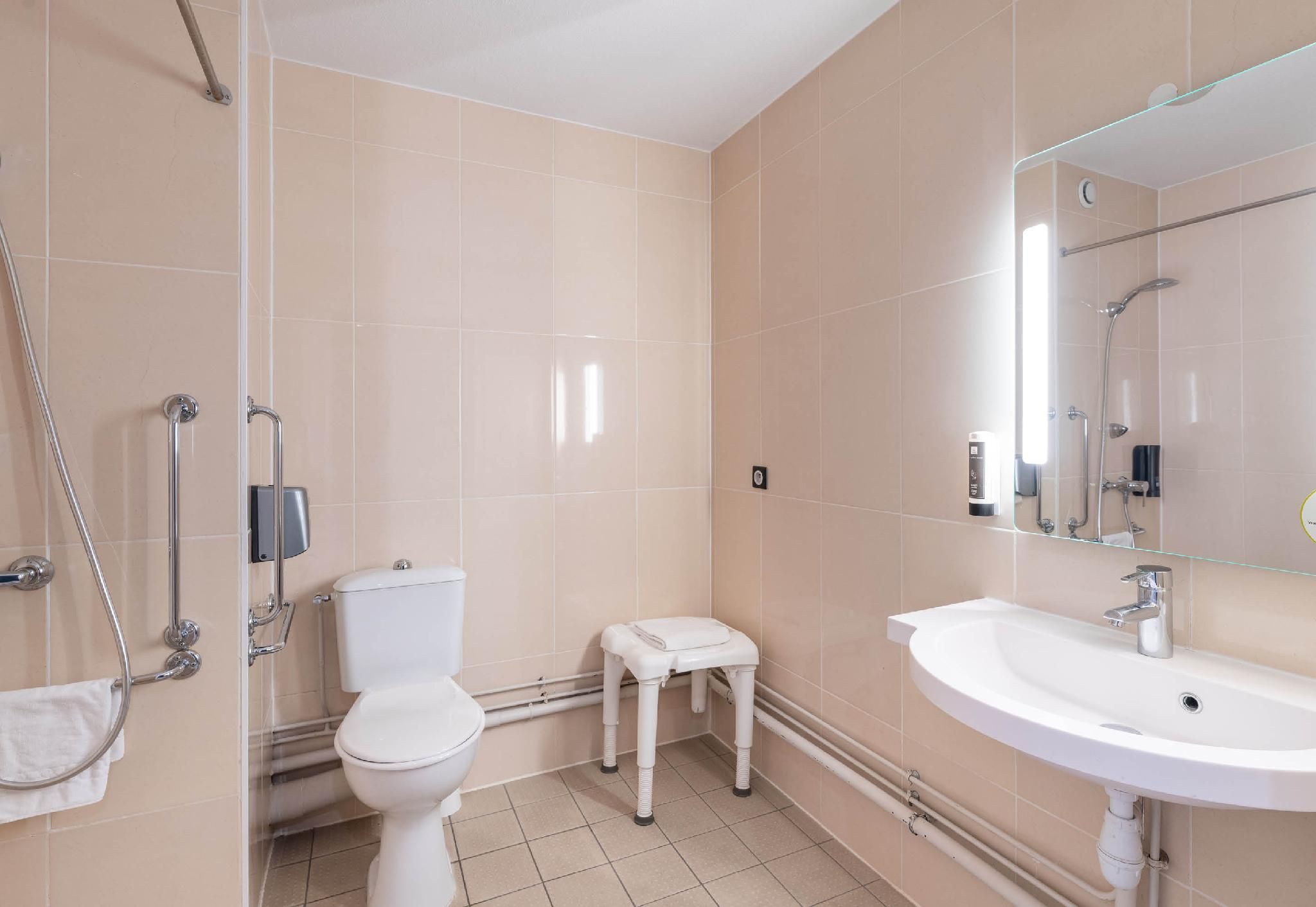 Double Room - Accessible, Non-Smoking