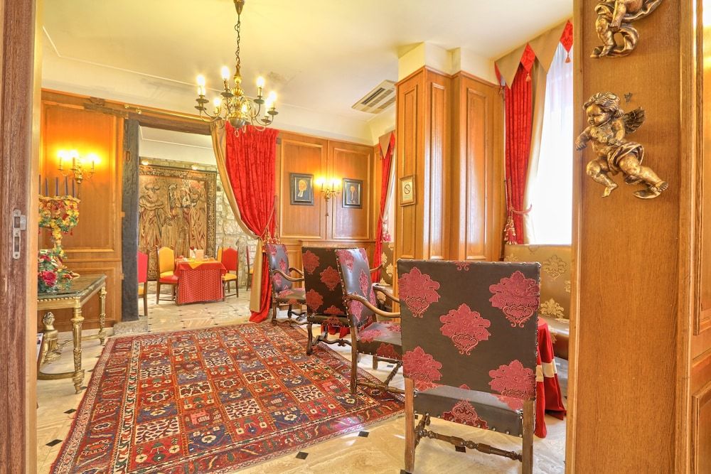 undefined Grand Hotel Dechampaigne 6