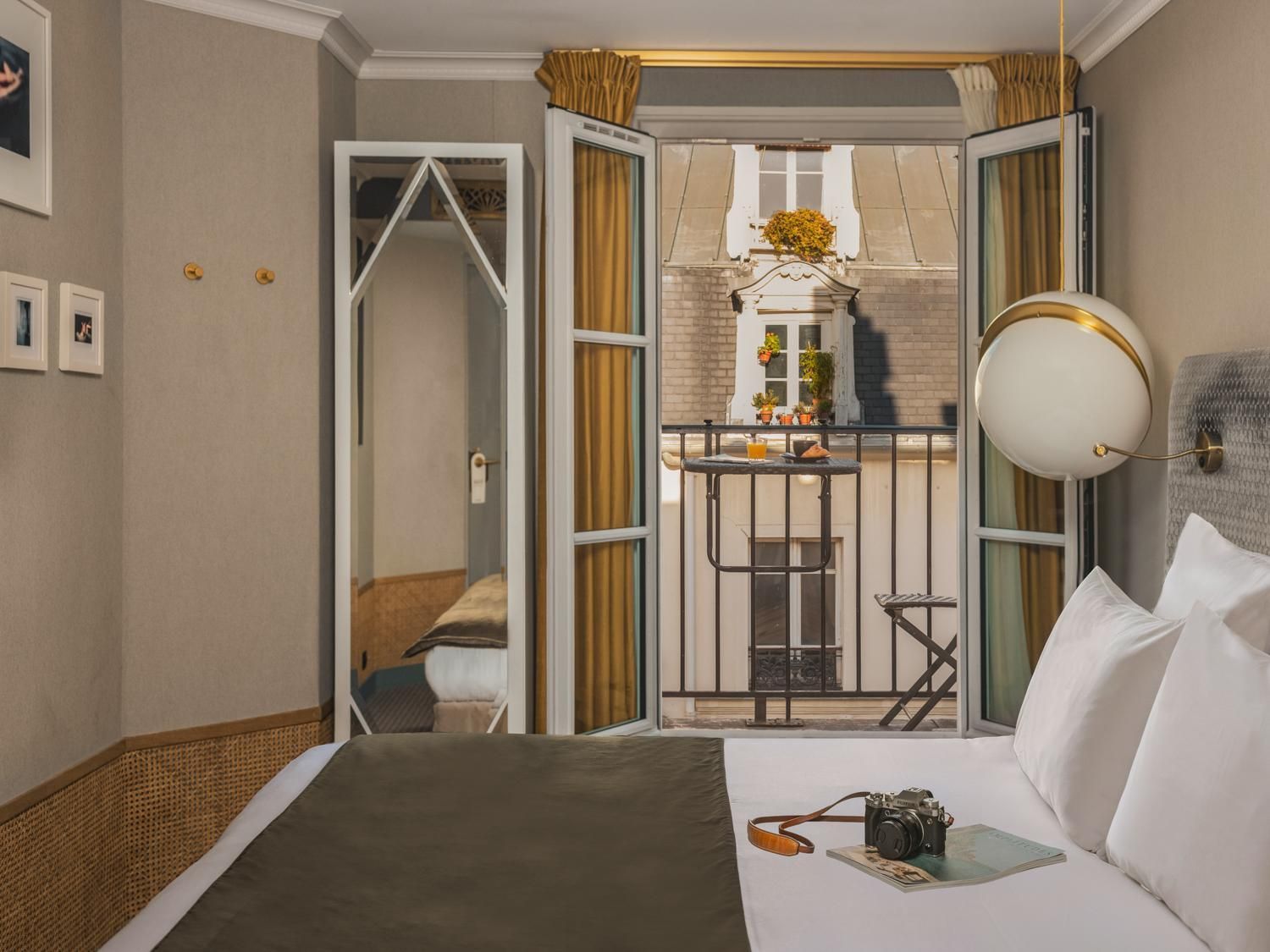 undefined Handsome Hotel 10