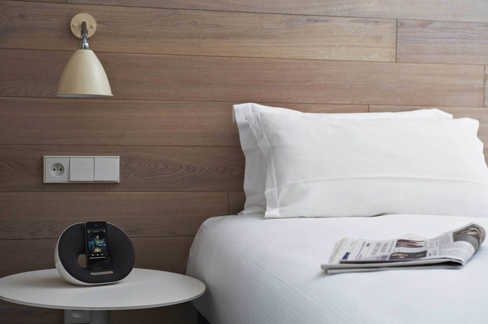 undefined 9Hotel Opera 8