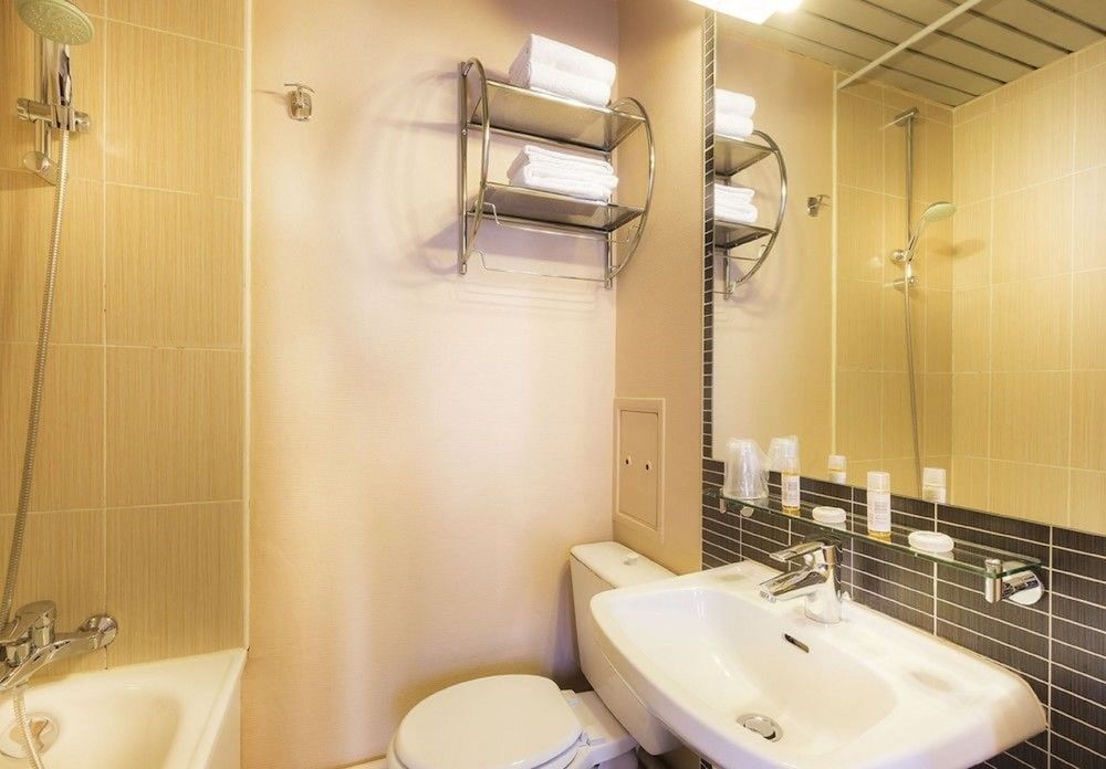 Hotel de France Quartier Latin Double Room 17