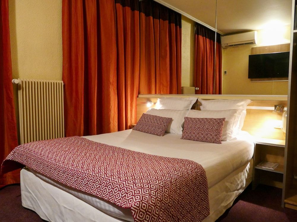 Hotel de France Quartier Latin Double Room 8