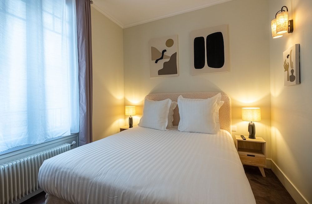 undefined Makom Pereire 3