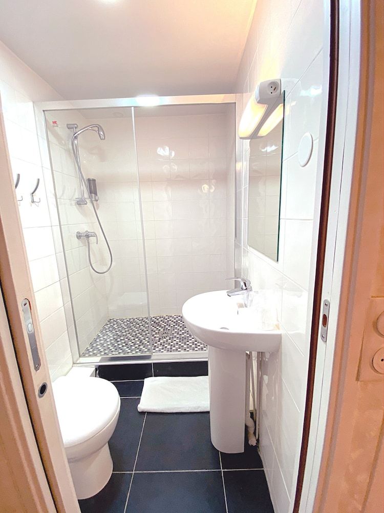 Hôtel Aviatic Standard Double Room 16