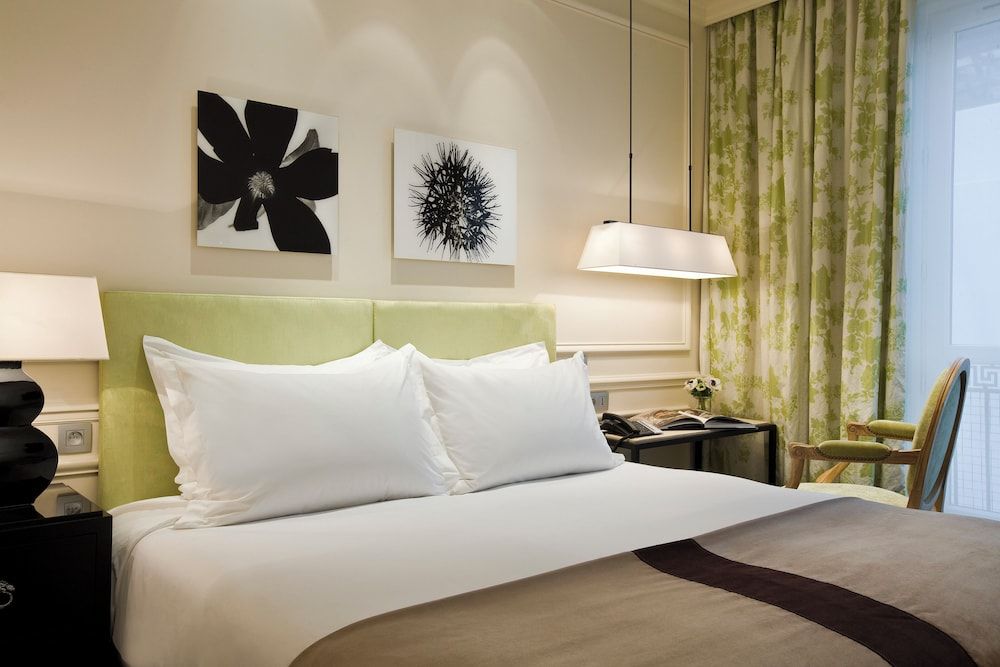 Grand Hotel du Palais Royal Superior Room