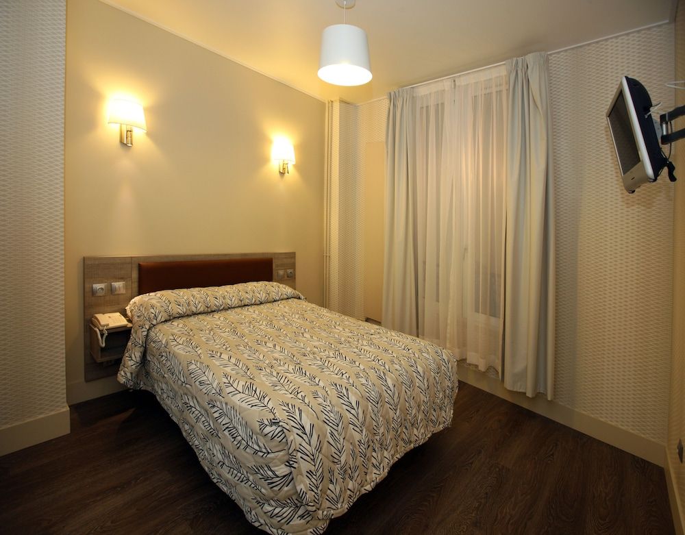 undefined Hôtel Sunny 4