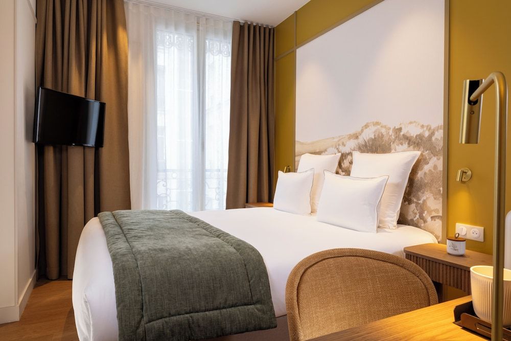 Hotel Le Cardinal Standard Double Room