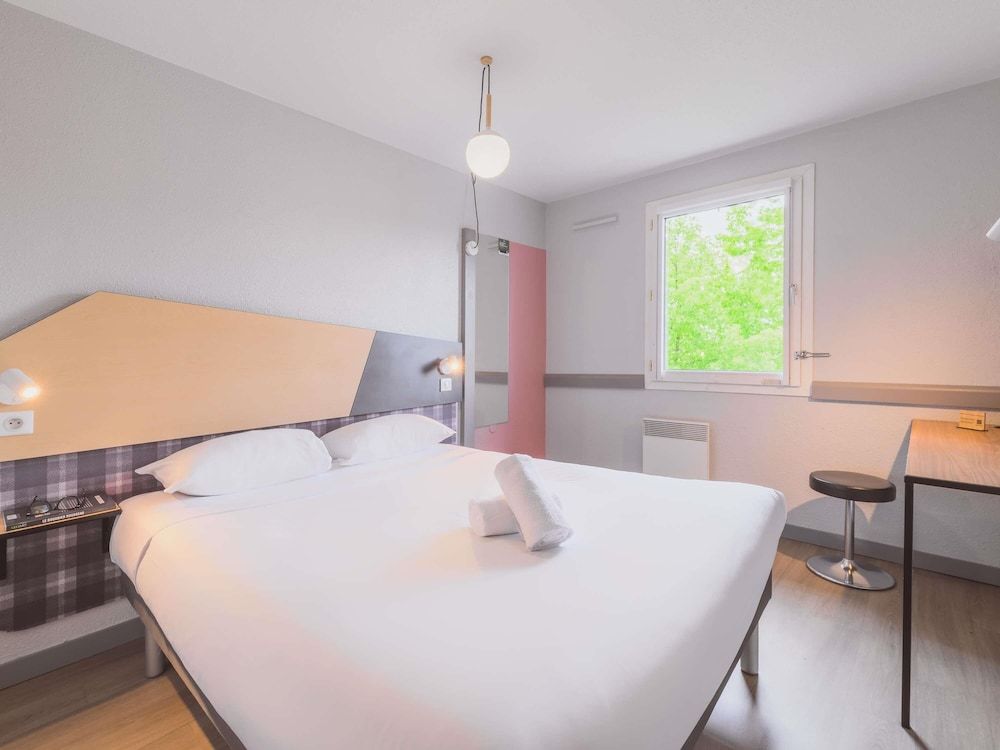 greet hotel Annecy Cran Gevrier Pure Room, 1 Double Bed 4