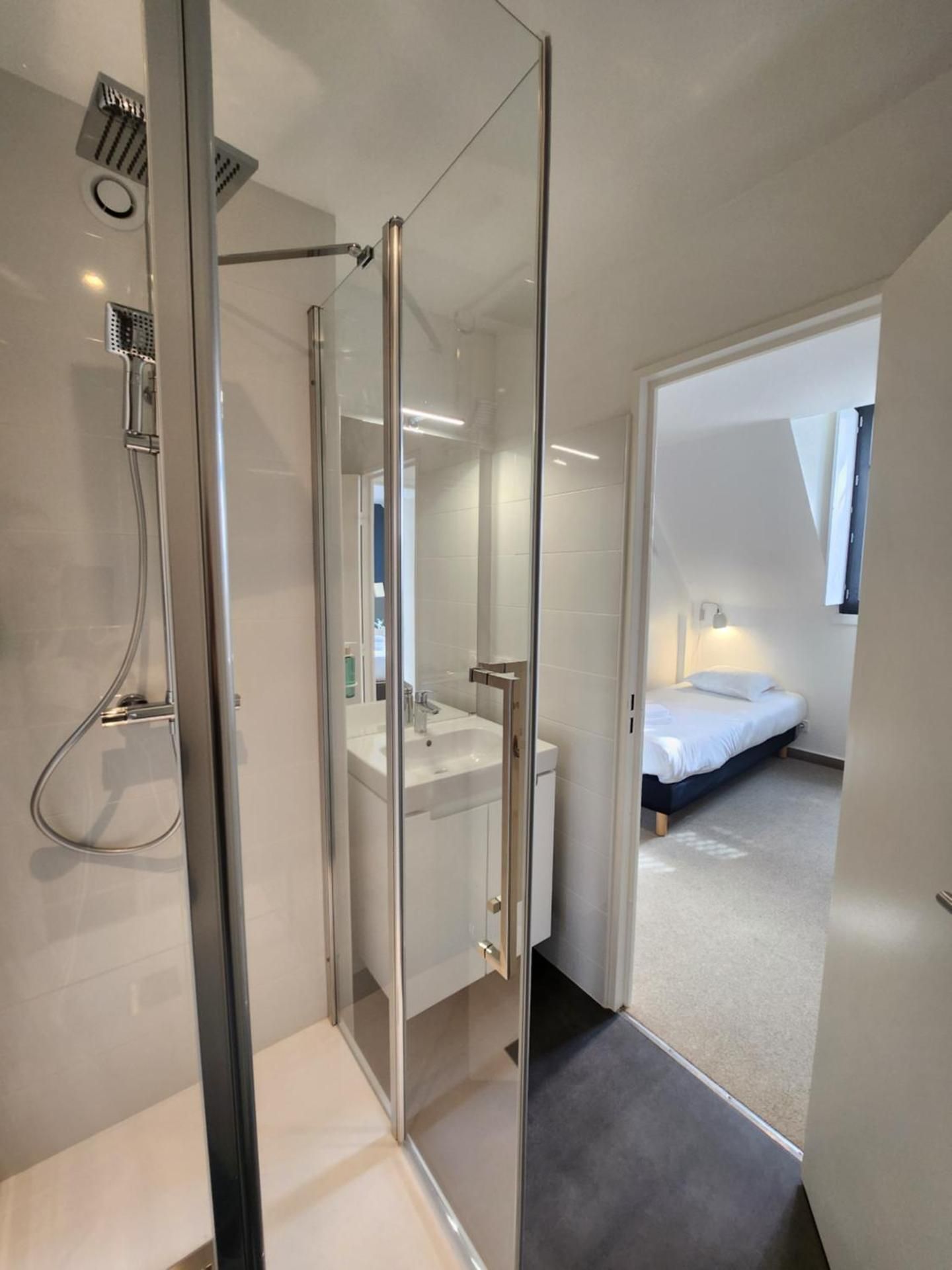 Suite with City View