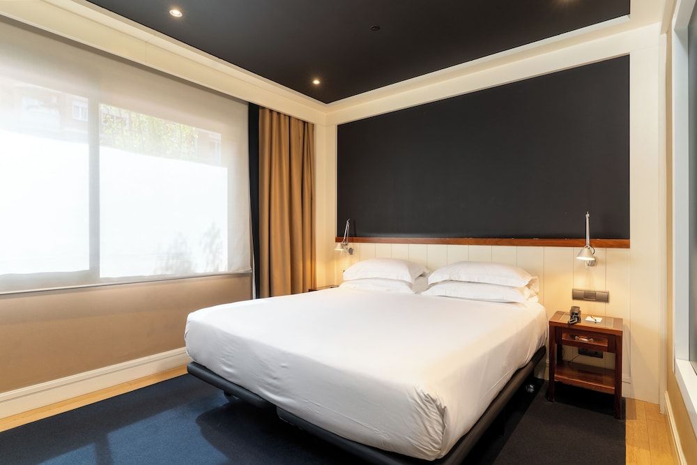 undefined U232 Hotel