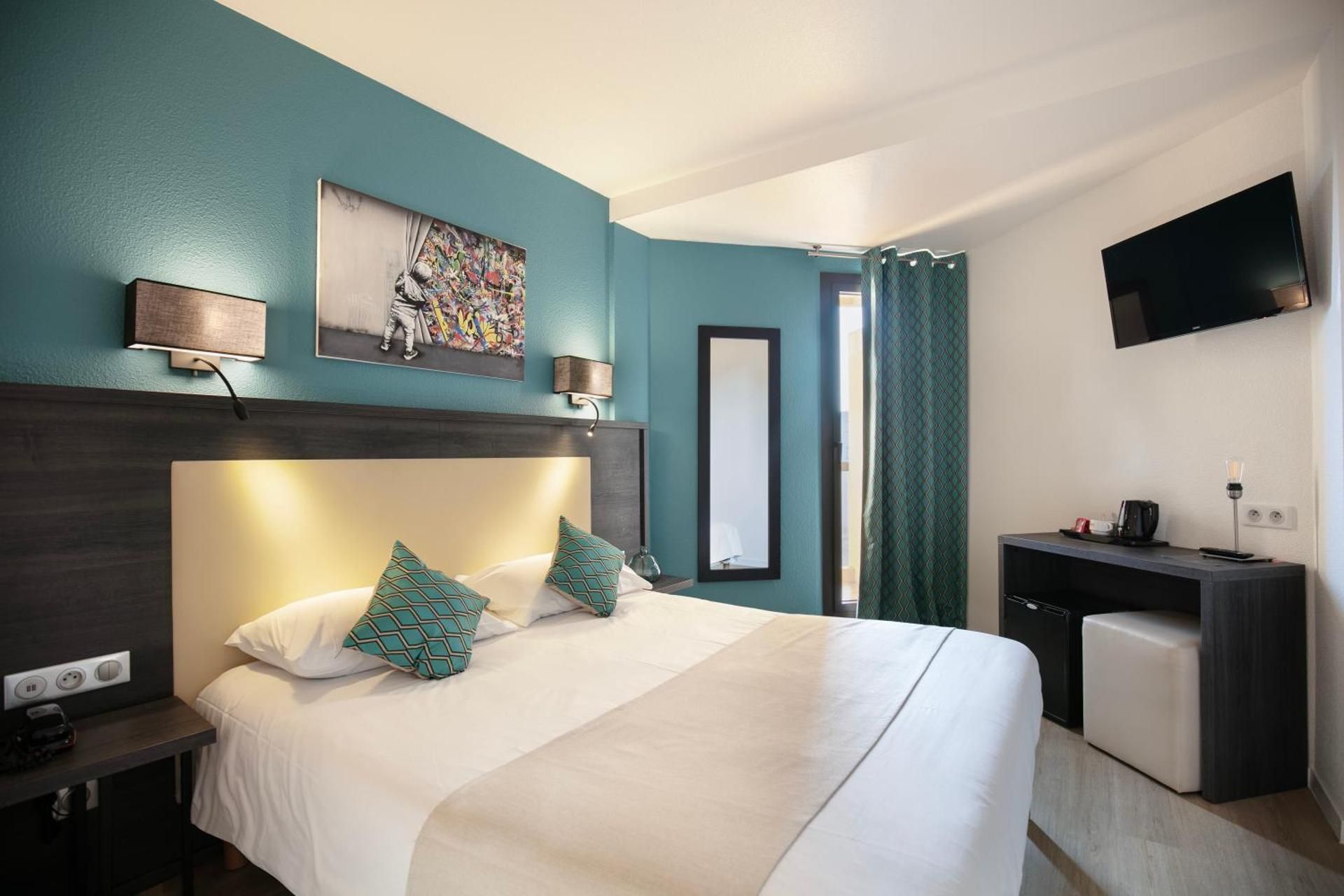 Double Room - City Side