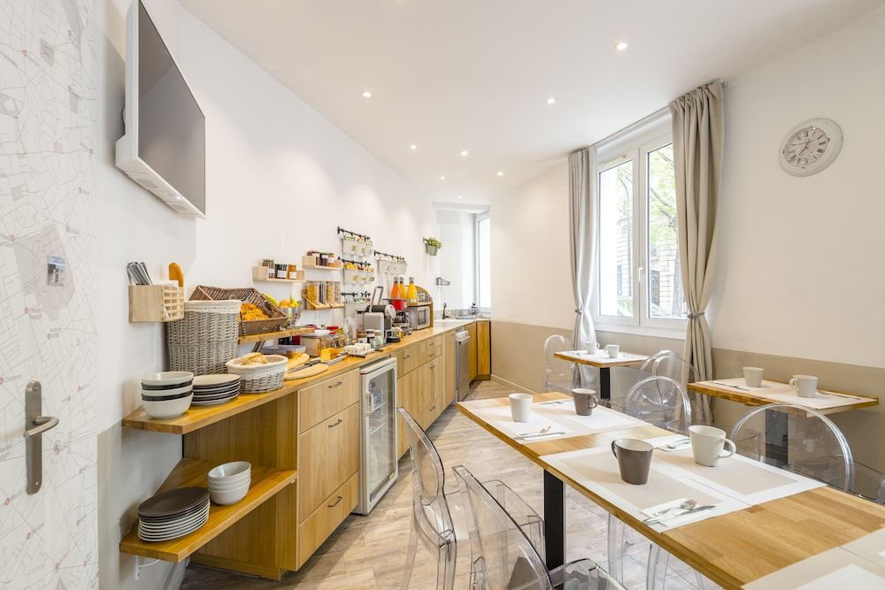 undefined Hôtel Korner Eiffel 7