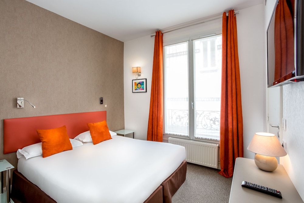 Porte de Versailles Hotel Double Room 2