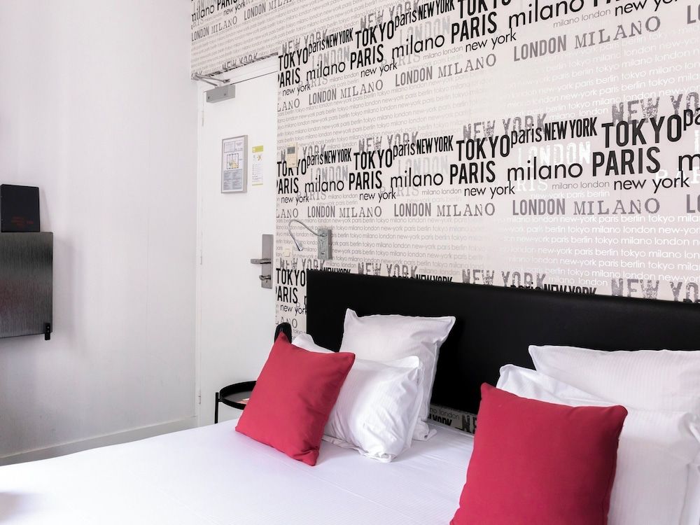 Porte de Versailles Hotel Double Room 4